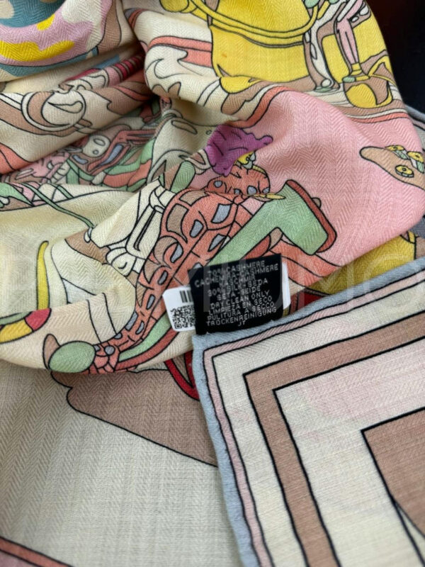 Hermes платок PR758833 3
