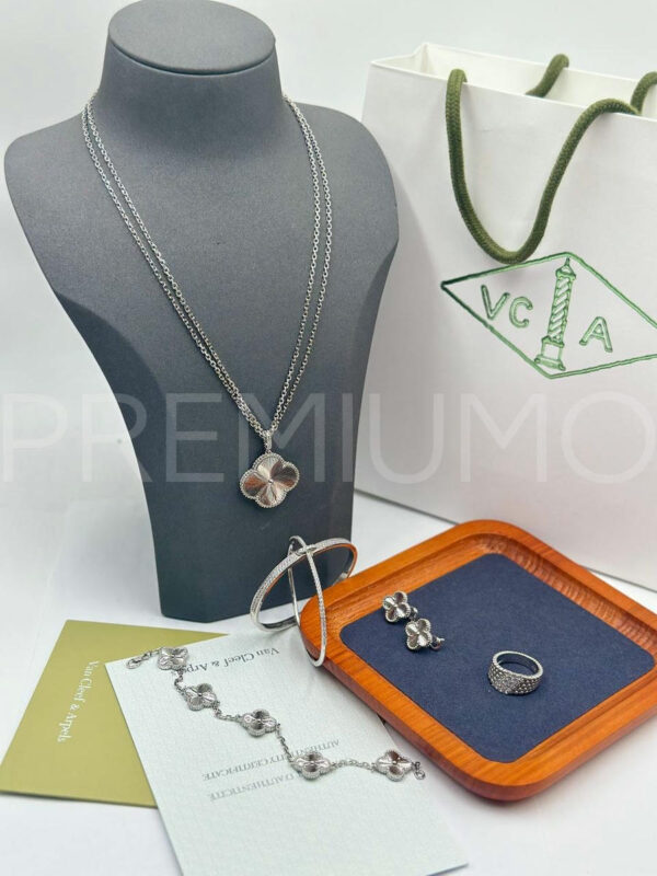 Van Cleef & Arpels браслет PR752779 3