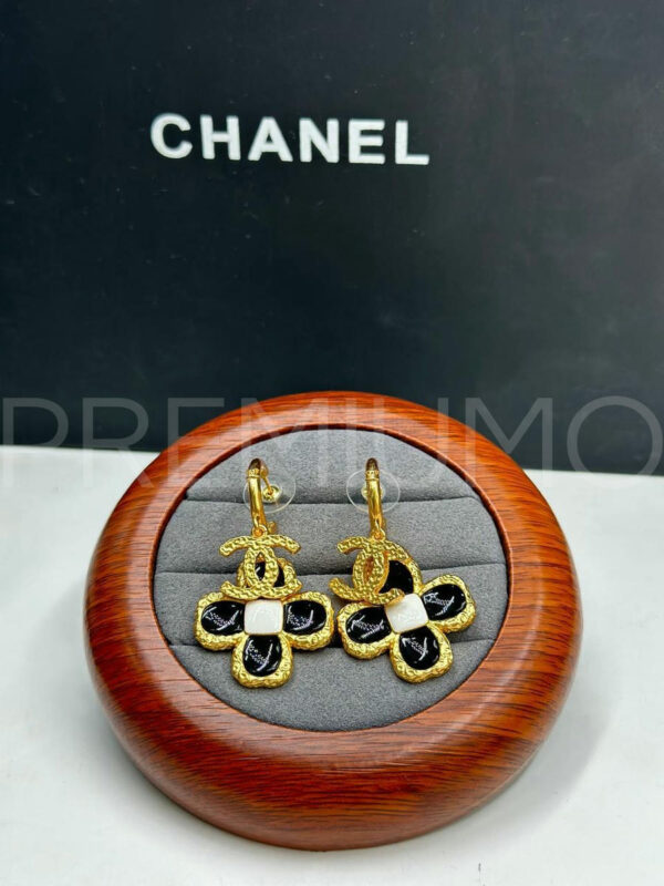 Chanel серьги PR469380