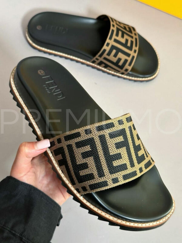 Fendi шлепанцы PR818864 3