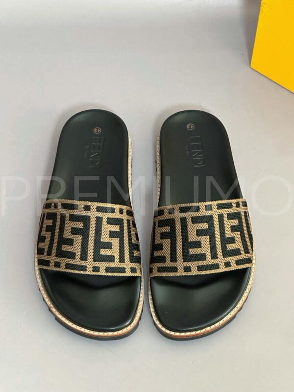 Fendi шлепанцы PR818864 4