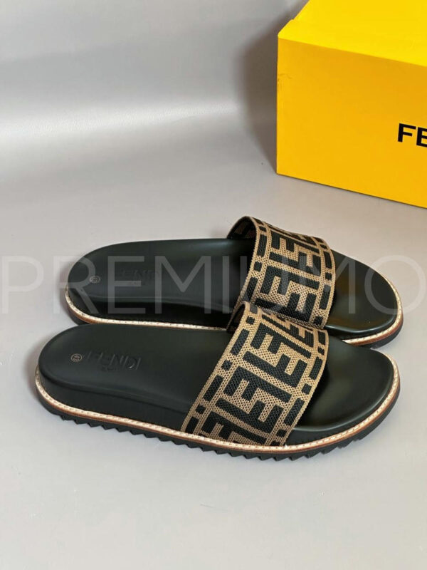 Fendi шлепанцы PR818864