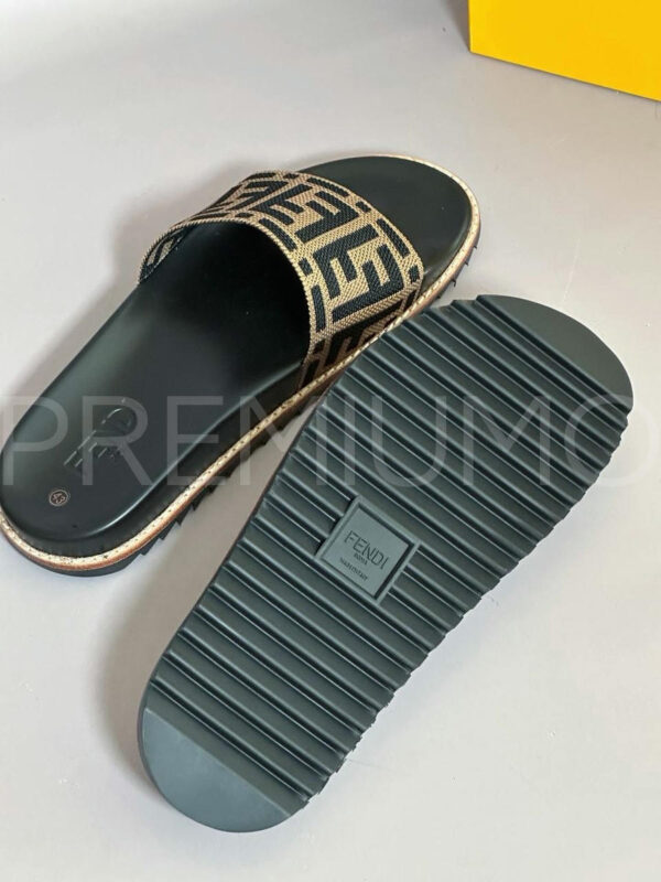 Fendi шлепанцы PR818864 6