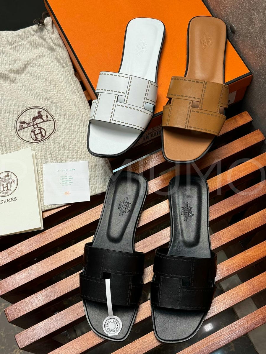 Hermes шлепанцы PR765701 9 Hermes шлепанцы PR765701 9