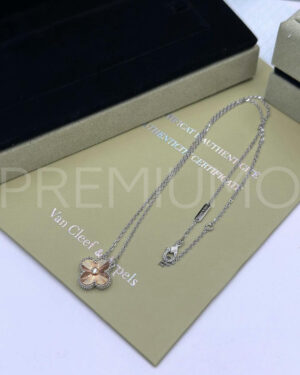 Van Cleef & Arpels подвеска PR768035