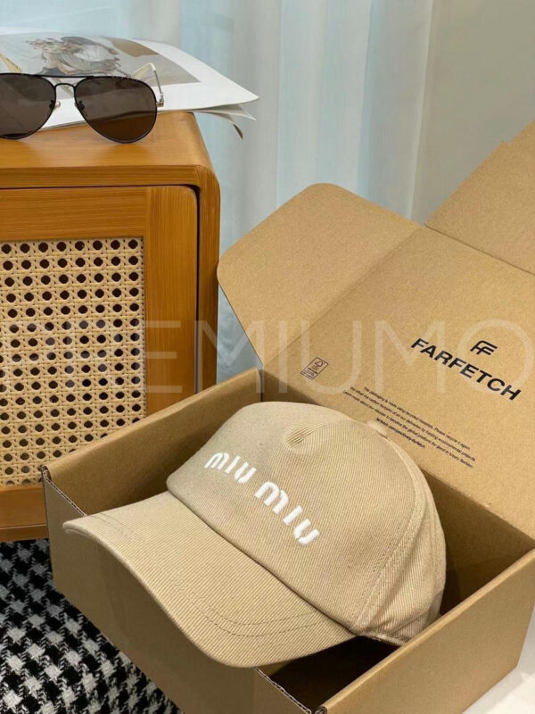 Miu Miu бейсболка PR899225