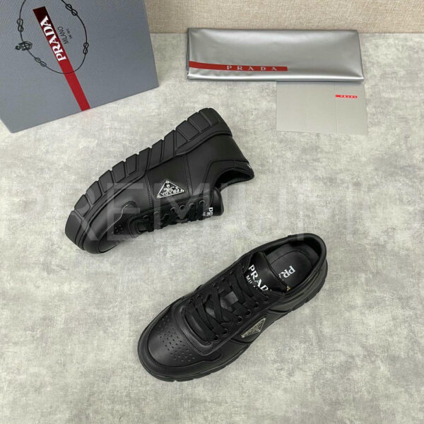 Prada кроссовки PR935339 3