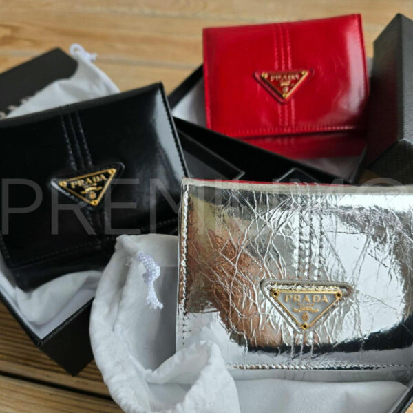 Prada кошелек PR747489 4