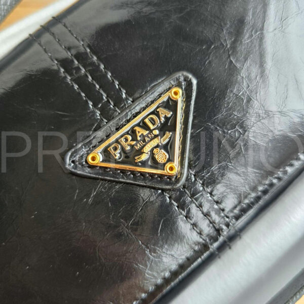 Prada кошелек PR324280 2
