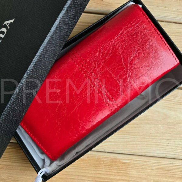 Prada кошелек PR157533 4