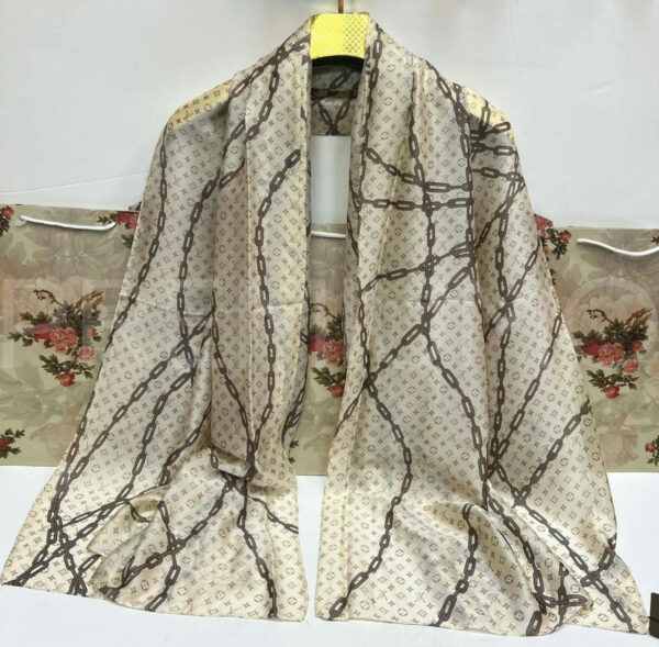 Louis Vuitton палантин PR618482
