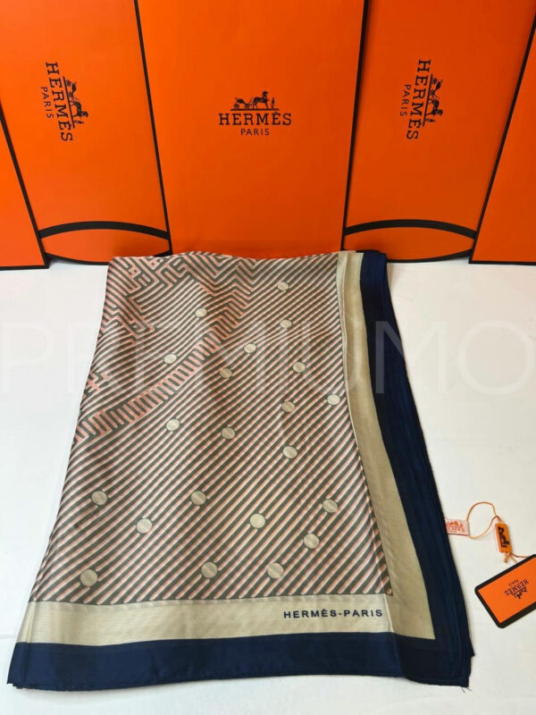 Hermes палантин PR861513 2