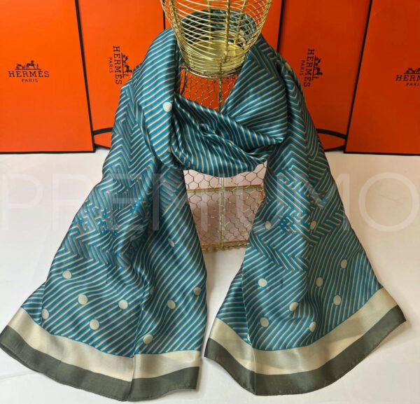 Hermes палантин PR820383 2