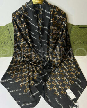 Gucci палантин PR704770