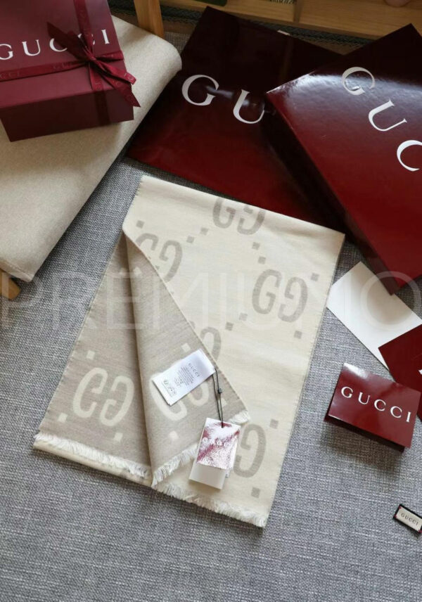 Gucci шарф PR661877 8