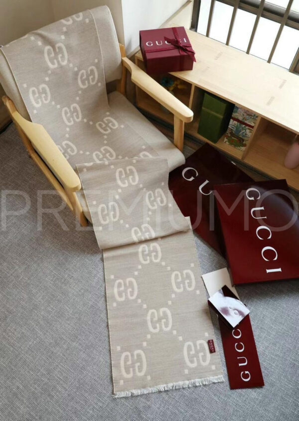 Gucci шарф PR661877 9