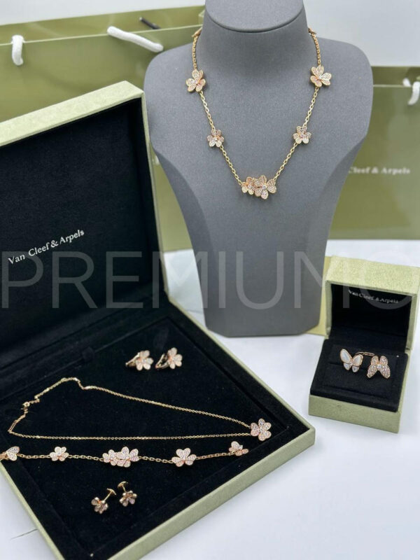 Van Cleef & Arpels Колье PR823047