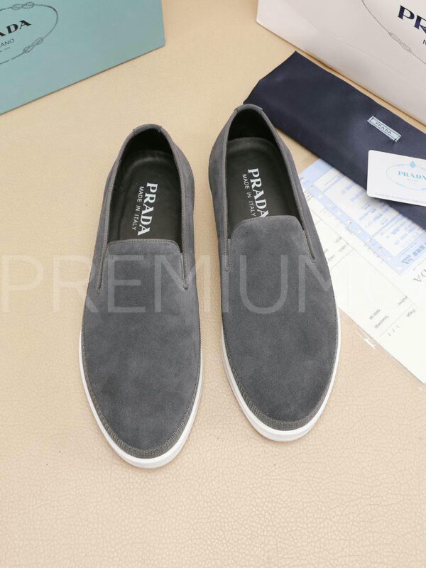 Prada лоферы PR947126 2