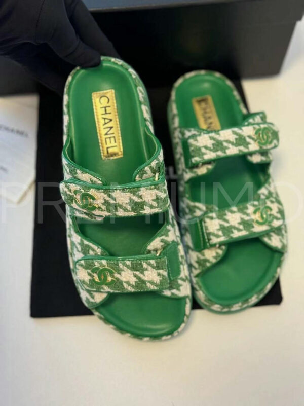 Chanel шлепанцы PR208930 2