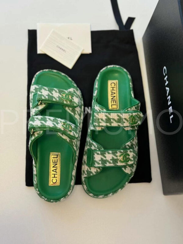 Chanel шлепанцы PR208930 8