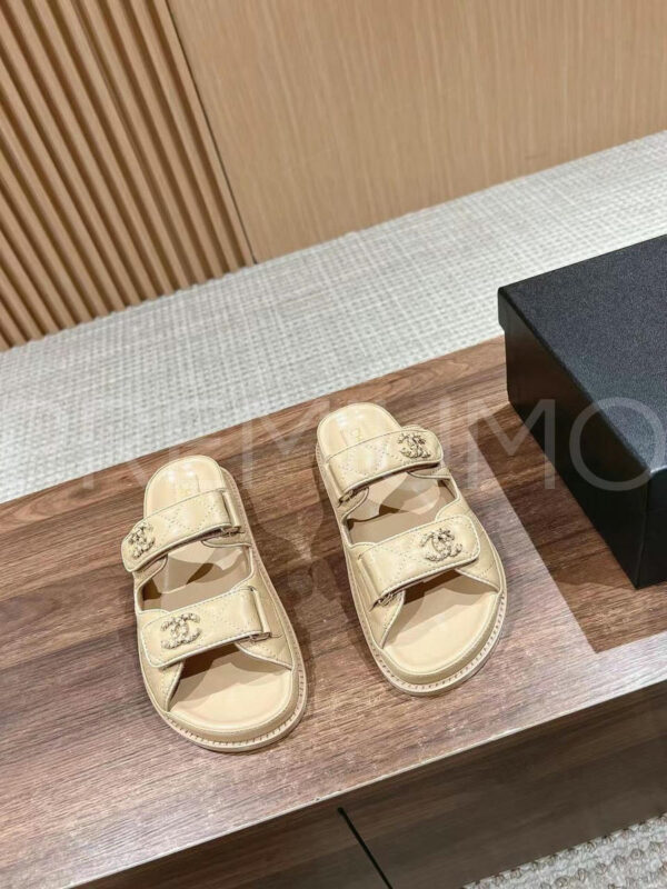 Chanel шлепанцы PR785972 4