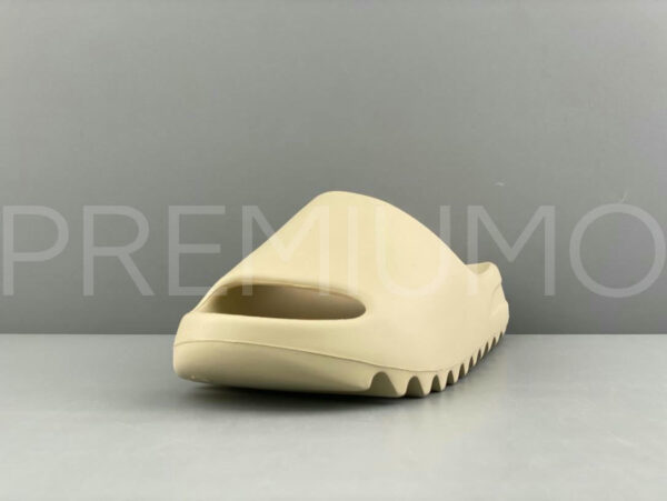Adidas Yeezy Slide шлепанцы PR719081 2
