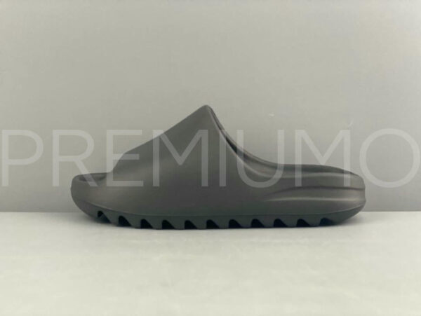 Adidas Yeezy Slide шлепанцы PR797863 2