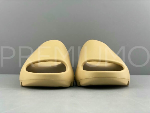 Adidas Yeezy Slide шлепанцы PR147127 6