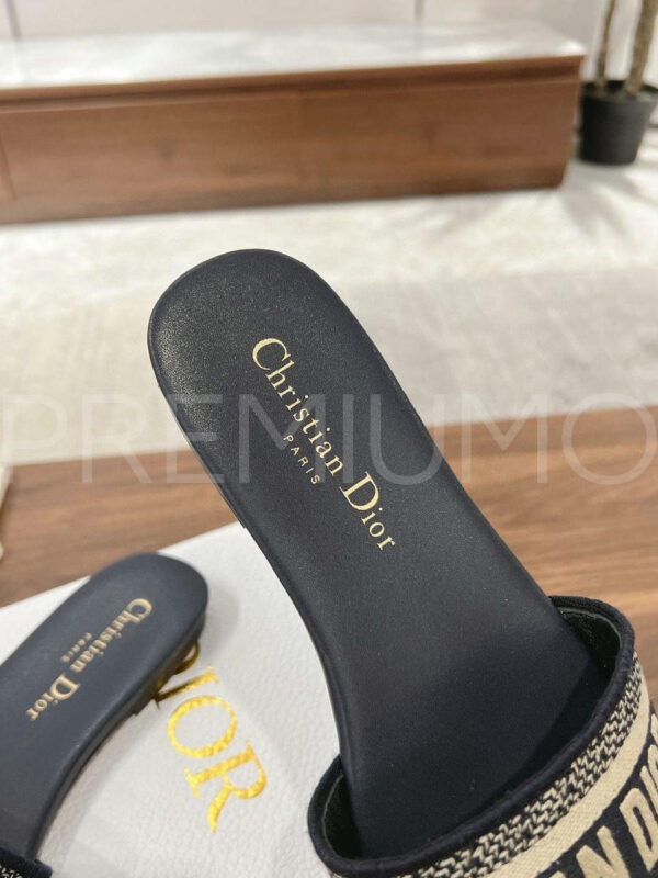 Christian Dior Dway шлепанцы PR223398 24