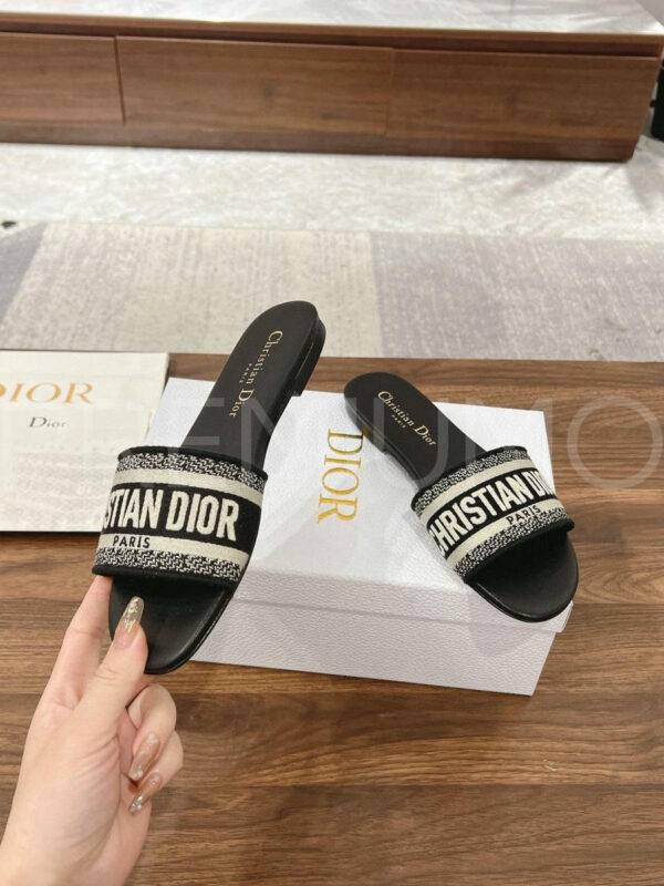 Christian Dior Dway шлепанцы PR980289 21