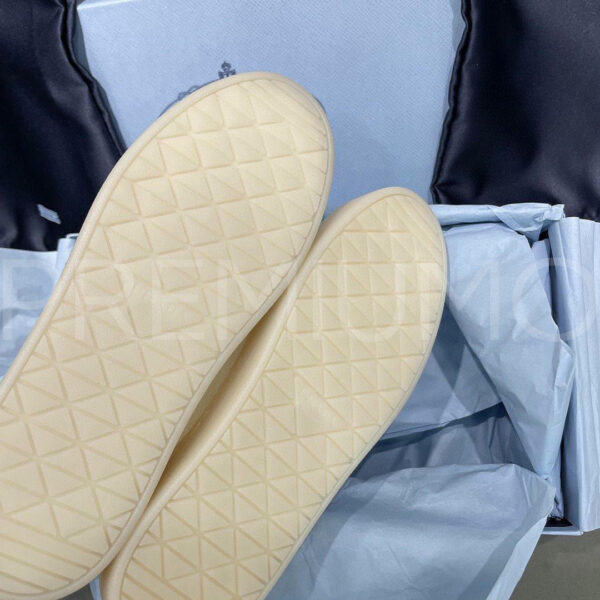 Prada кроссовки PR184128 9