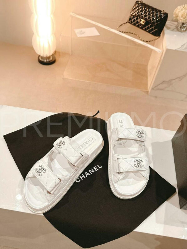 Chanel шлепанцы PR281598 11