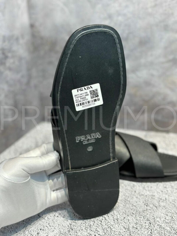Prada шлепанцы PR395311 8