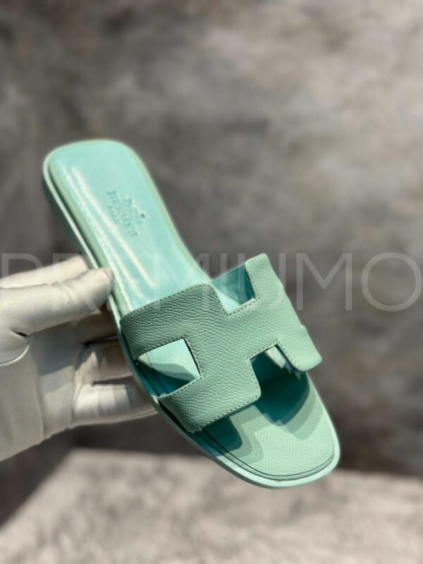 Hermes шлепанцы PR102890