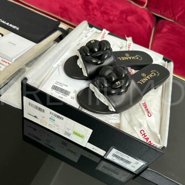 Chanel шлепанцы PR704933 3