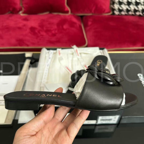Chanel шлепанцы PR704933 4