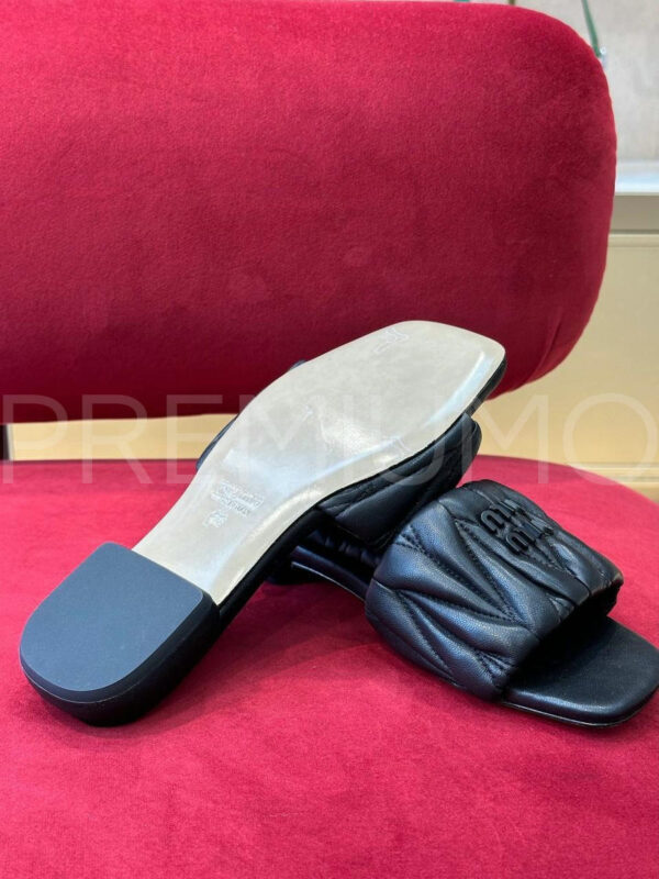 Miu Miu Matelassé nappa шлепанцы PR972358 6