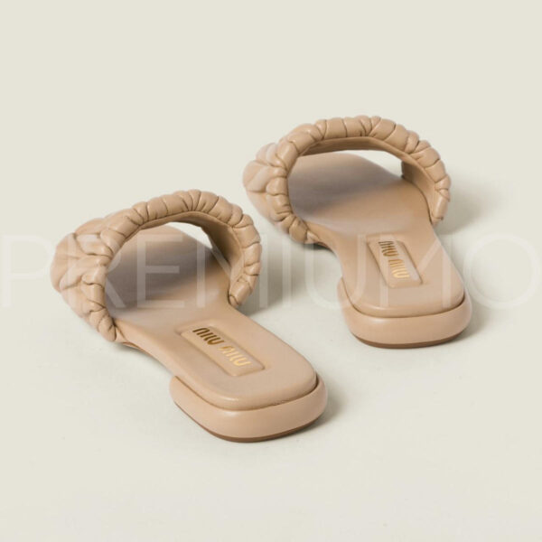 Miu Miu Matelassé nappa шлепанцы PR667493 5