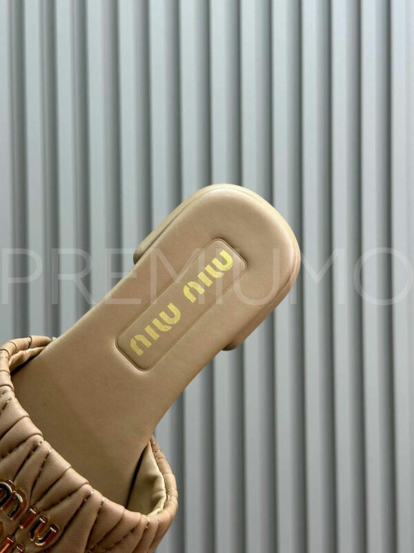 Miu Miu Matelassé nappa шлепанцы PR667493 3