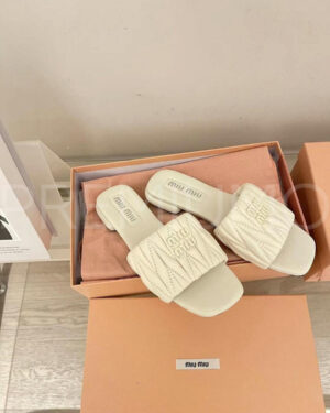 Miu Miu Matelassé nappa шлепанцы PR237575