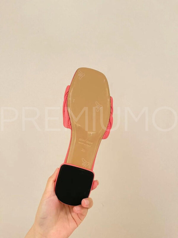 Miu Miu Matelassé nappa шлепанцы PR733153 5