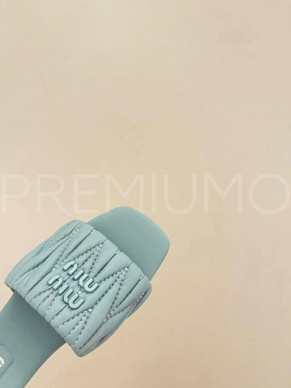 Miu Miu Matelassé nappa шлепанцы PR855315 4