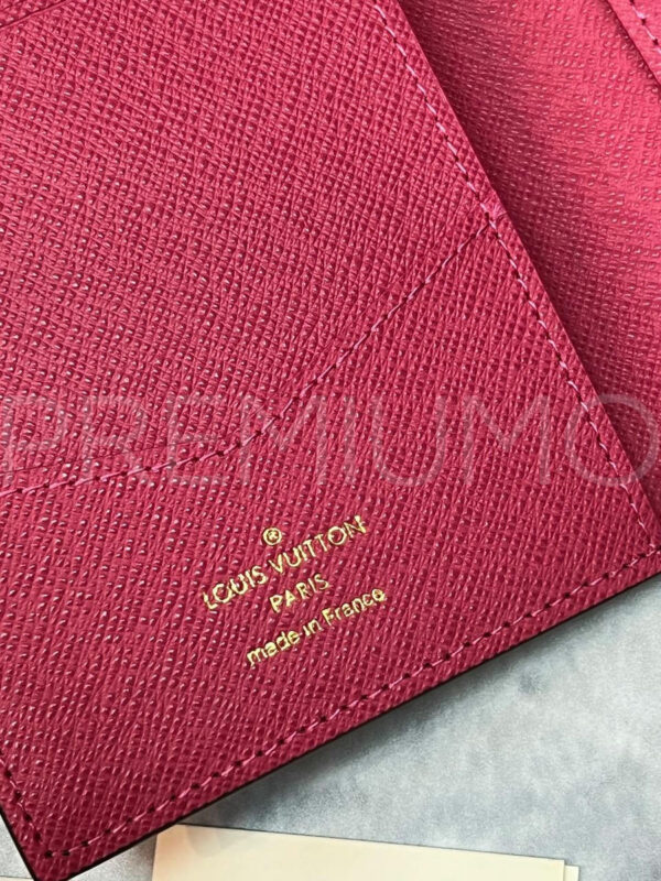 Louis Vuitton обложка на паспорт PR187556 13