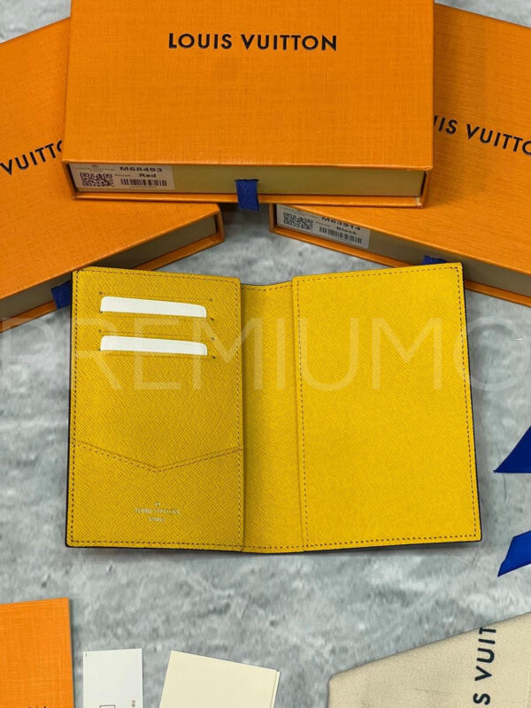 Louis Vuitton обложка на паспорт PR823595 6