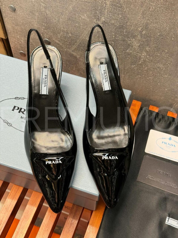 Prada Patent leather slingback pumps туфли PR180755 20