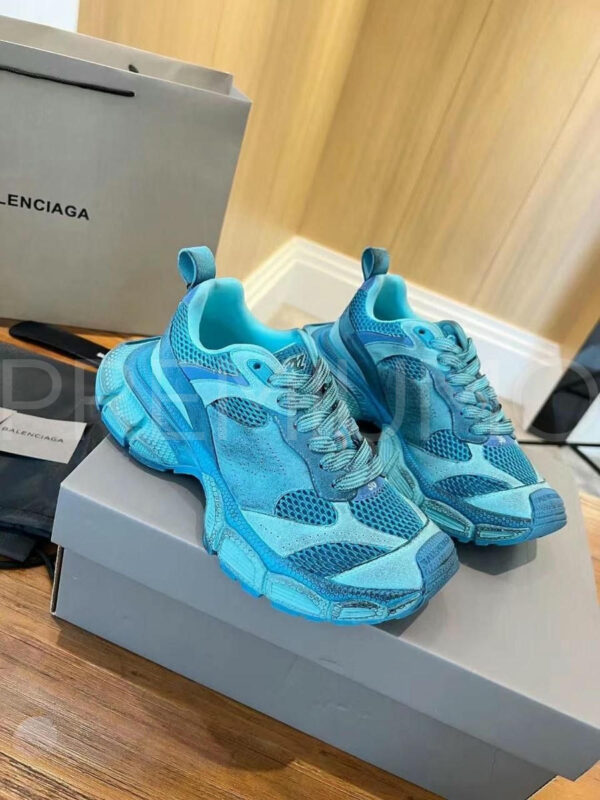Balenciaga кроссовки PR101142 3