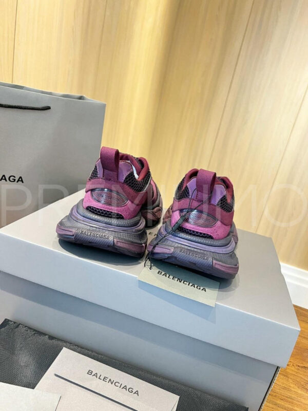 Balenciaga кроссовки PR242051 10