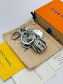 Louis Vuitton брелок PR293101 21