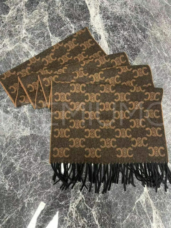 Celine шарф PR730179 3