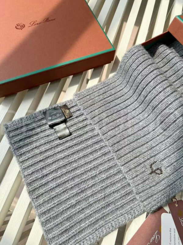 Loro Piana шарф PR291837